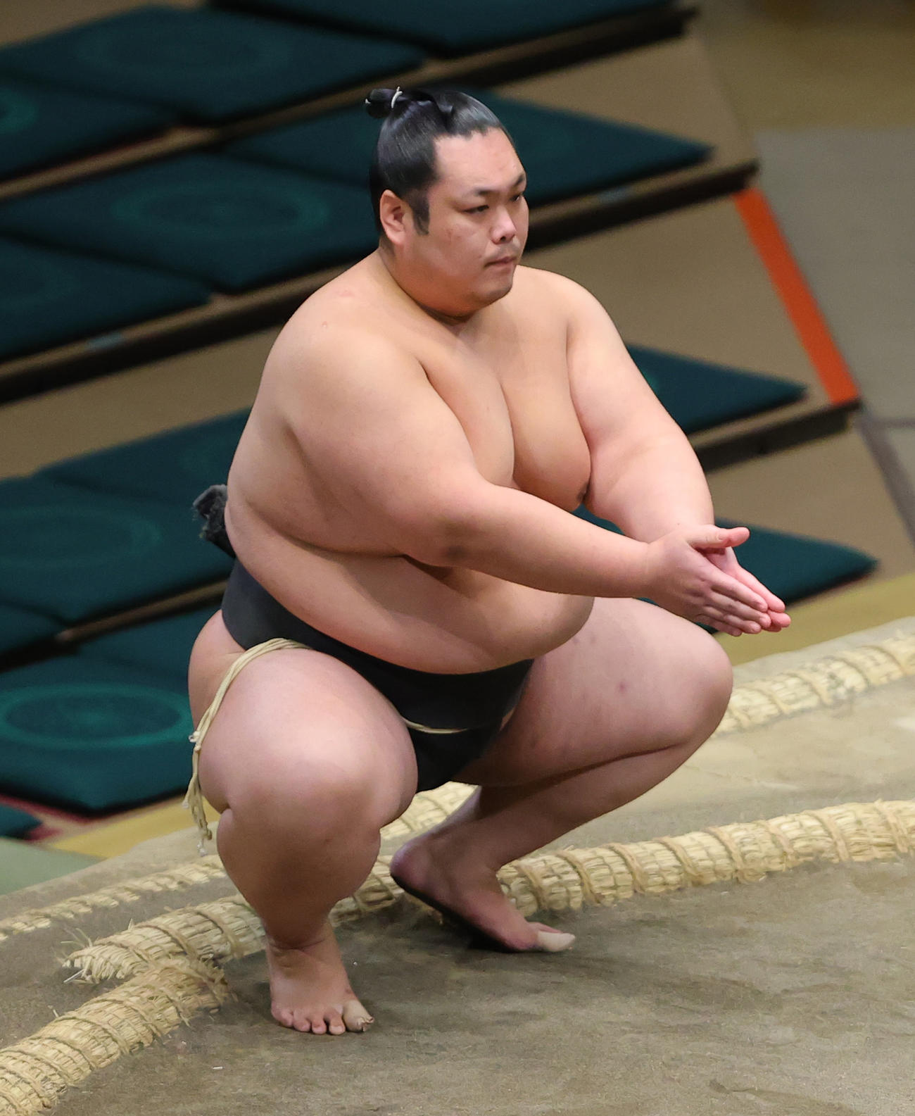 朝虎牙（2023年1月14日撮影）