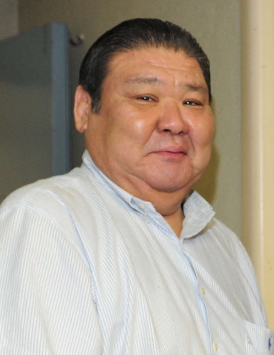元大関朝潮の長岡末弘さん（16年7月）