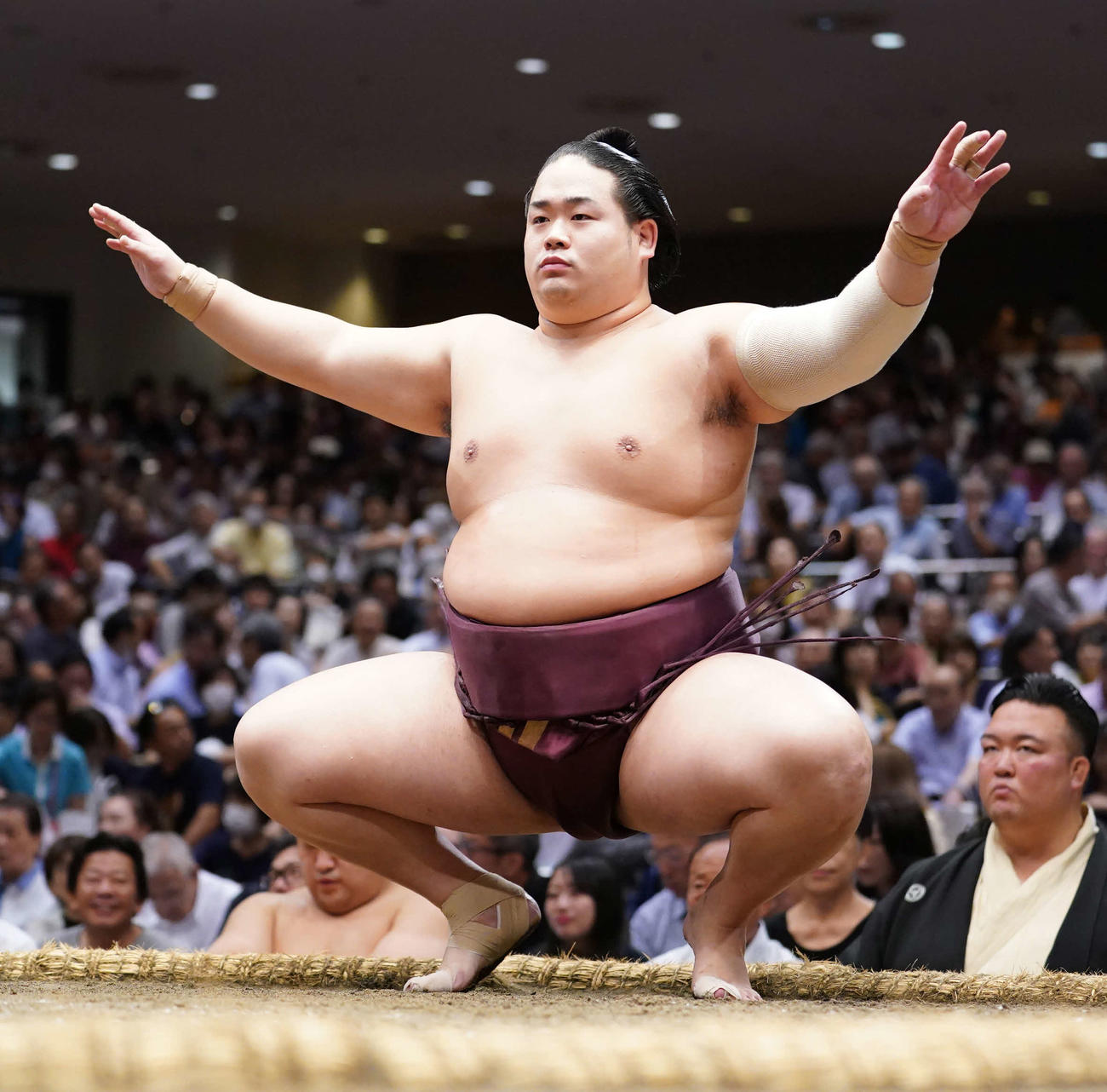 塵手水（ちりちょうず）を切る錦富士（2023年9月撮影）