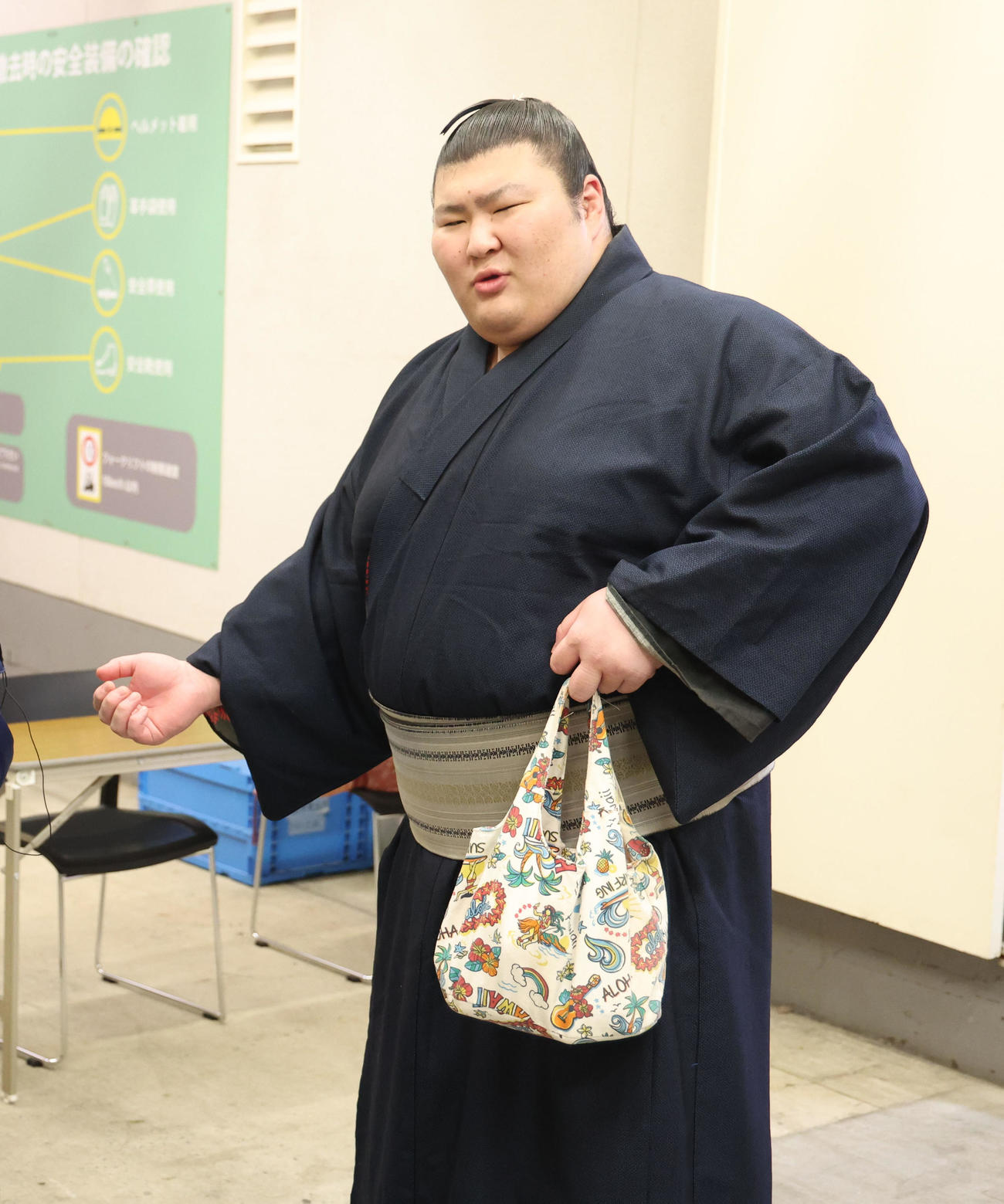 大相撲九州場所14日目　着替えて引きあげる熱海富士