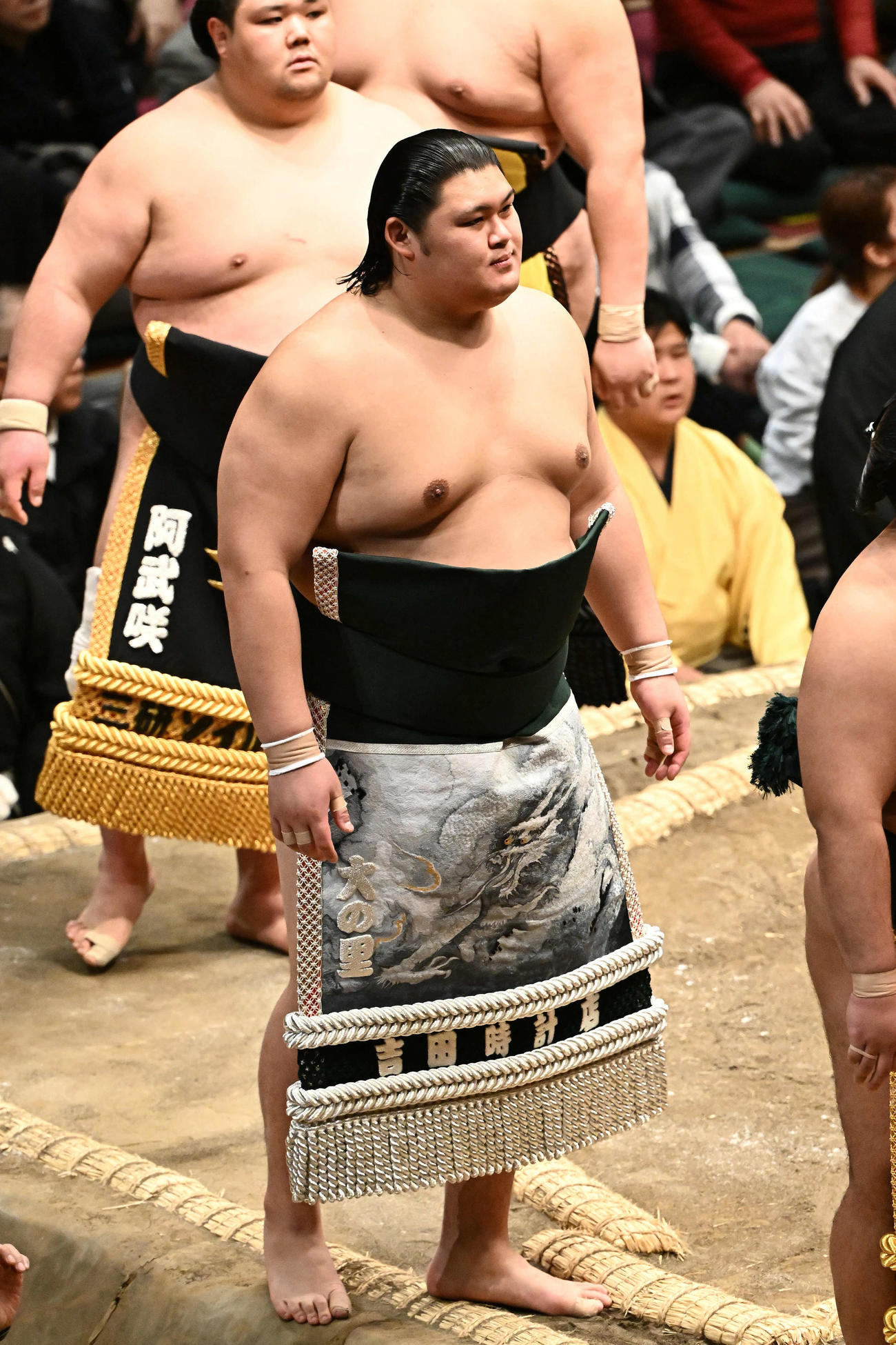 土俵入りする大の里（撮影・滝沢徹郎）