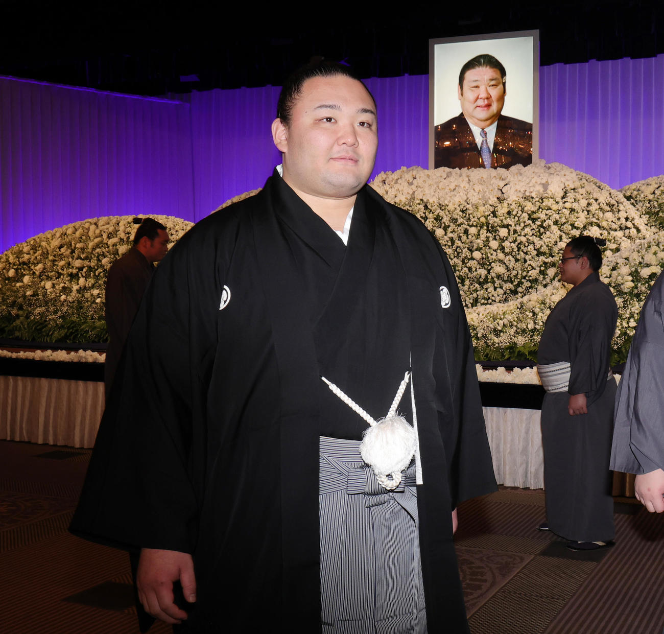 元大関朝潮太郎（先代高砂親方）お別れの会に参列した朝乃山（撮影・野上伸悟）