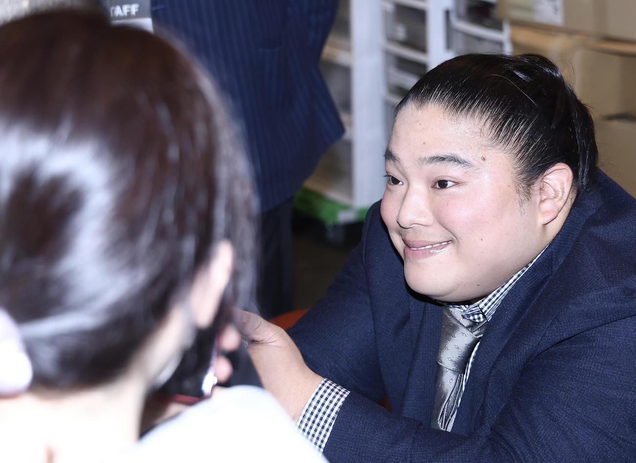 能登半島地震の募金支援を募る富栄ドラム（撮影・河田真司）