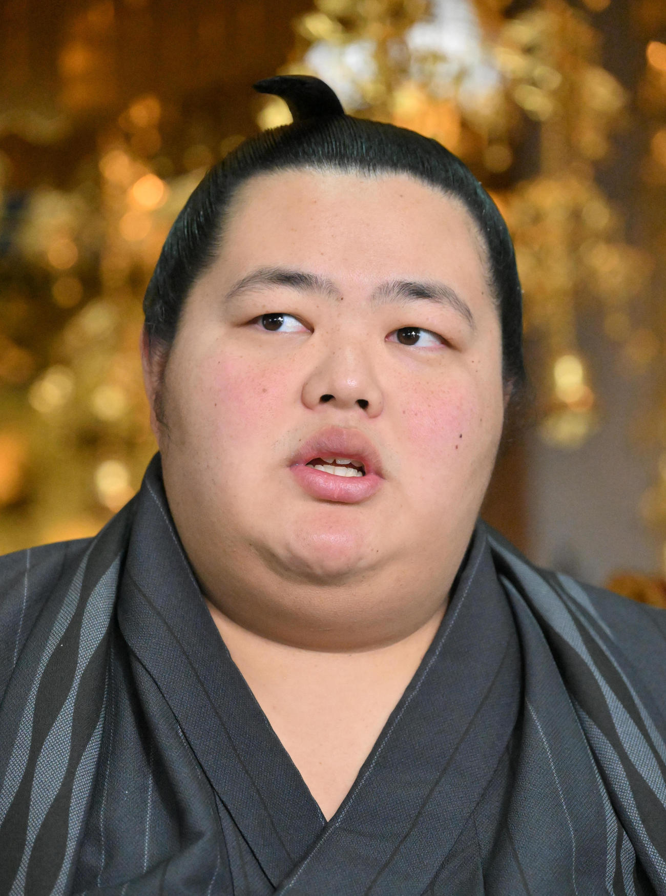 番付が発表され、会見に臨む琴ノ若（撮影・石井愛子）