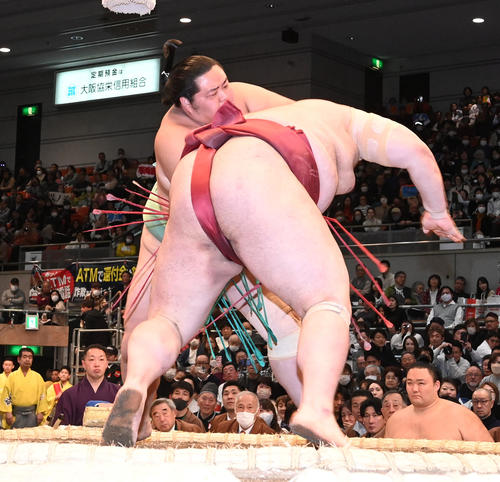 琴ノ若は大関初陣白星発進も”荒れる春場所”横綱照ノ富士、大関霧島 