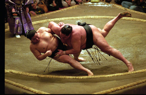 97年5月夏場所千秋楽、曙さんは優勝決定戦で貴乃花を破る