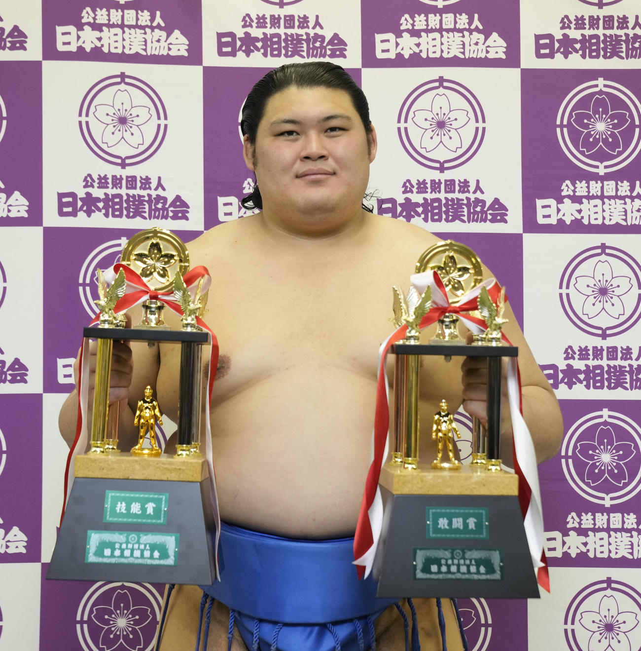 大相撲春場所で敢闘賞・技能賞の大の里（2024年3月24日撮影）