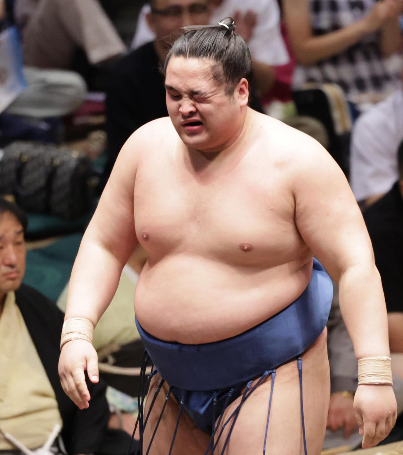 金峰山を寄りきりで破った阿武剋（撮影・野上伸悟）