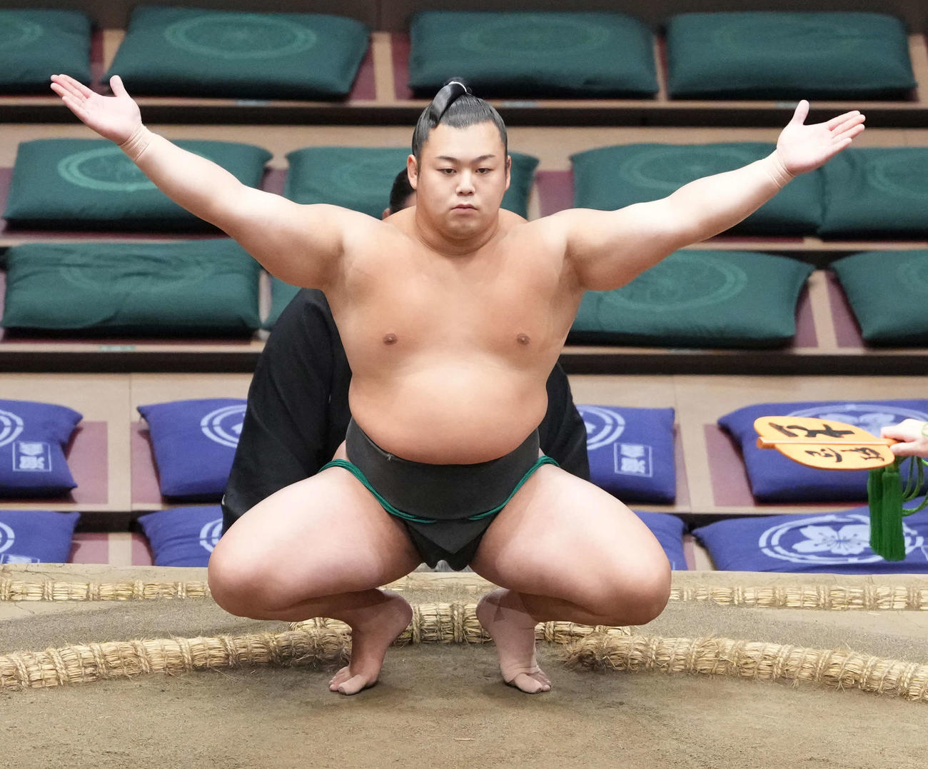 三段目優勝を決めた川副（撮影・小沢裕）