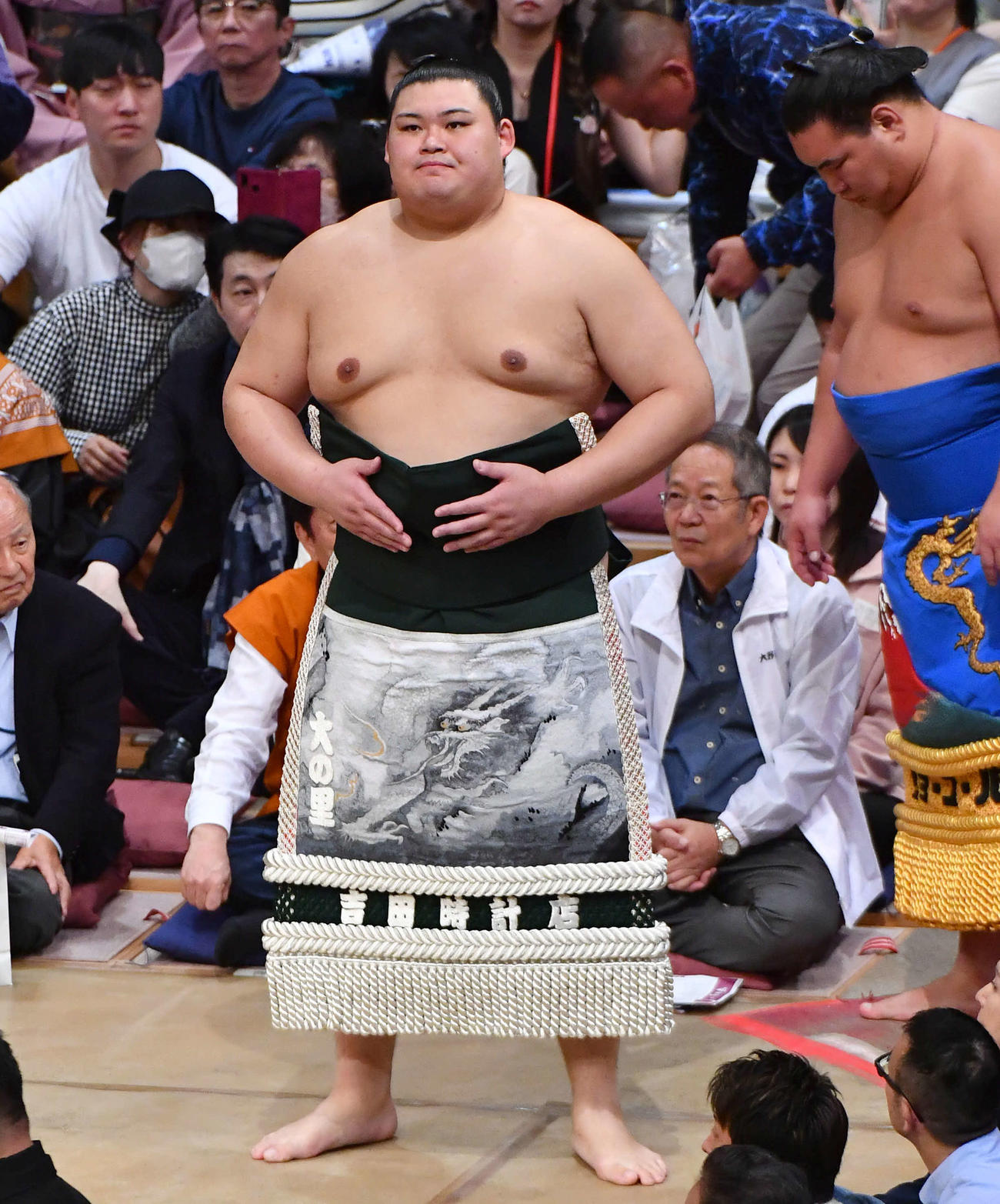 土俵入りをする大の里（撮影・岩下翔太）