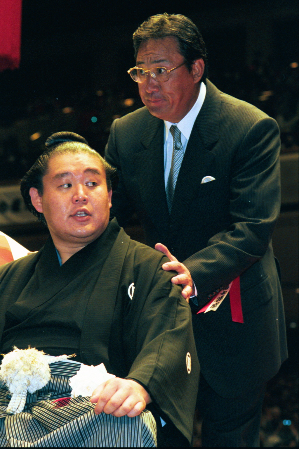 引退した若乃花の断髪式に出席した元横綱の北の富士氏（2000年9月23日）