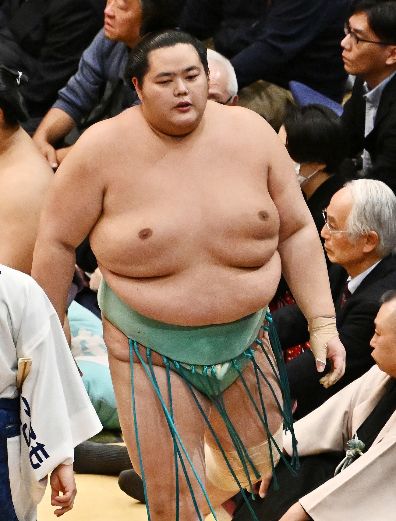 阿炎に敗れた琴桜（撮影・滝沢徹郎）