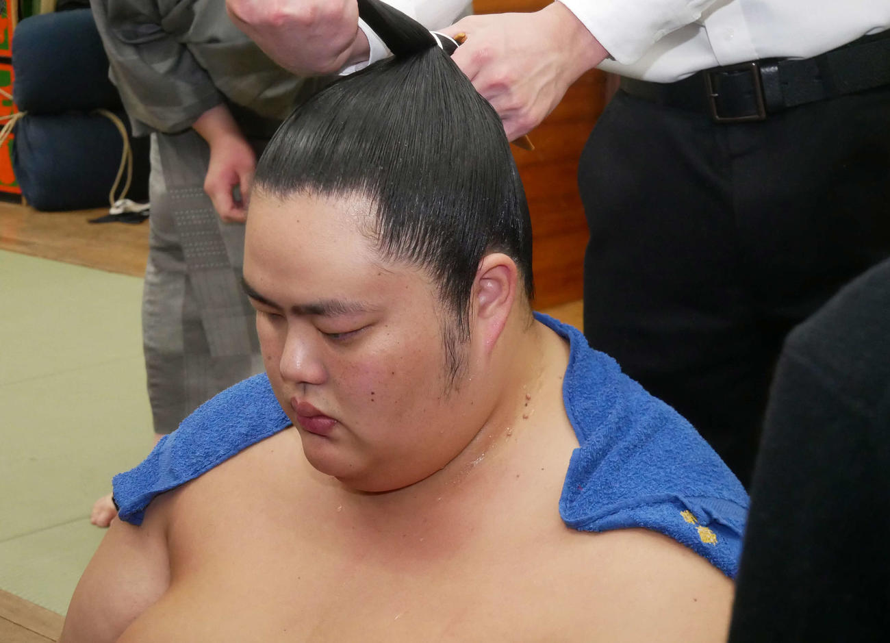 取組後、支度部屋で浮かない表情を見せる琴桜