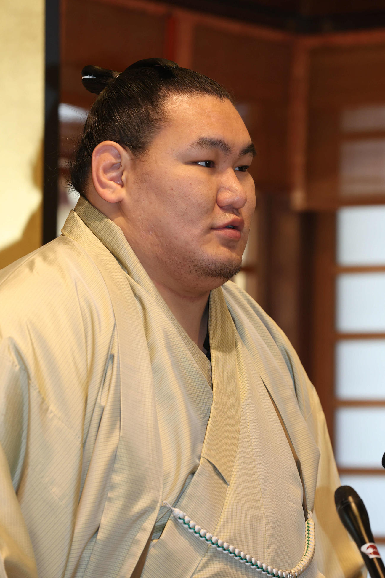 春場所の番付発表会見に臨む新横綱の豊昇龍（撮影・西尾就之）