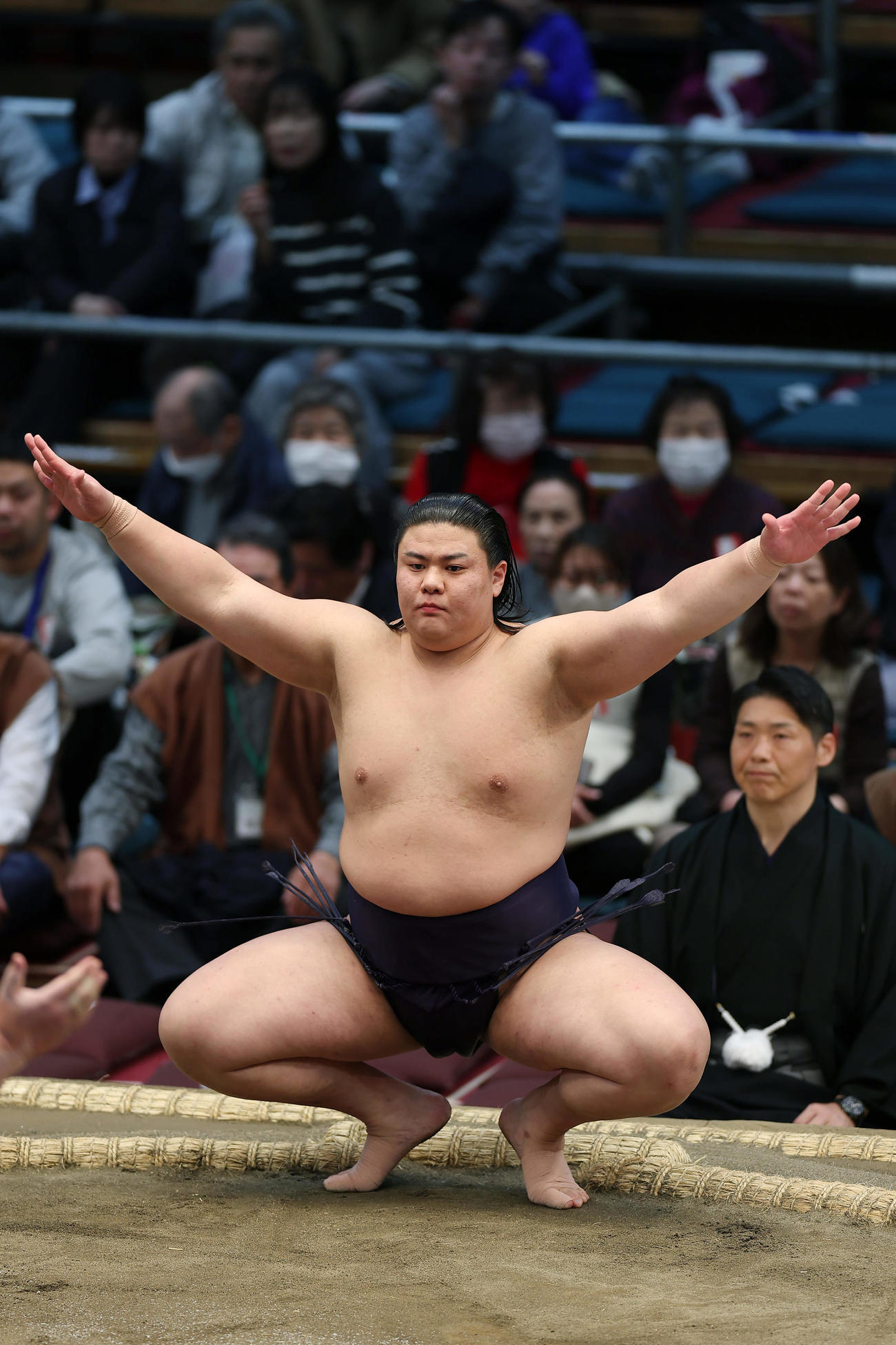 大青山との一番に臨む草野（撮影・前田充）