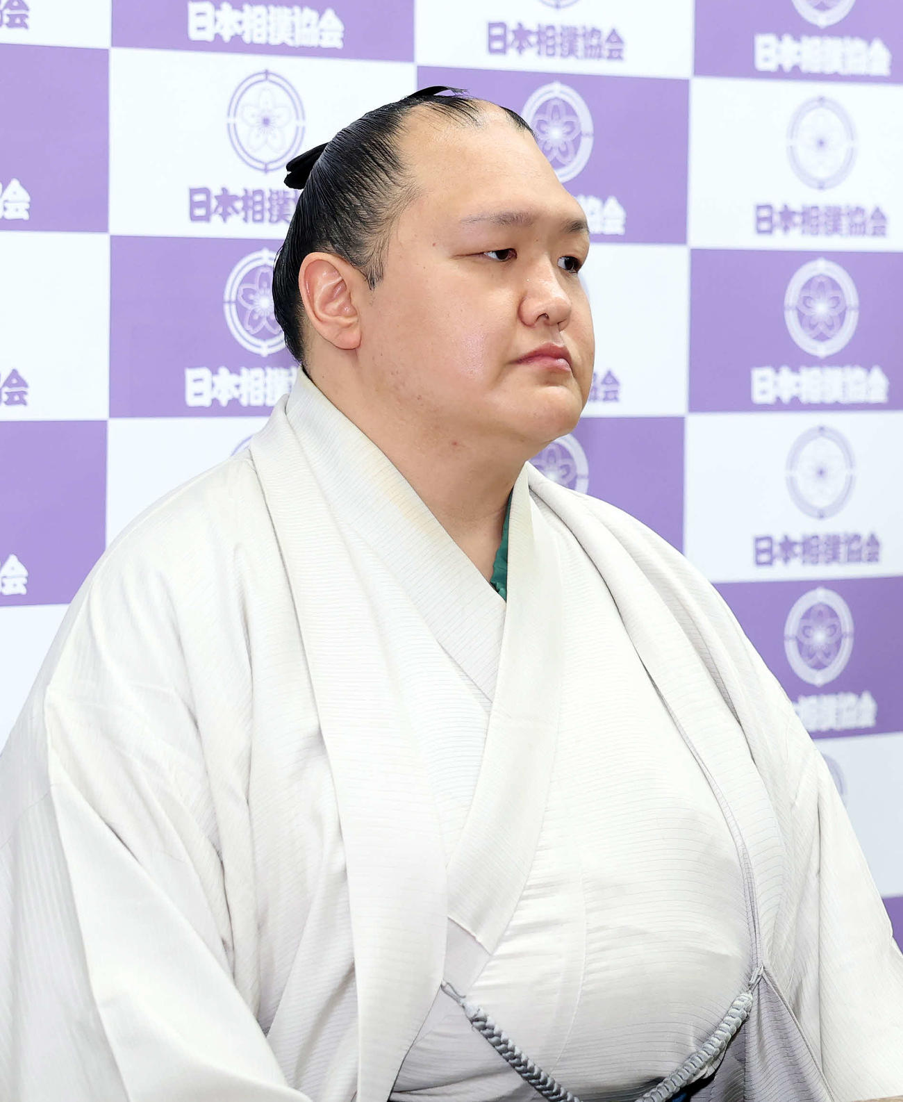 引退会見に臨む北勝富士（撮影・鈴木正人）