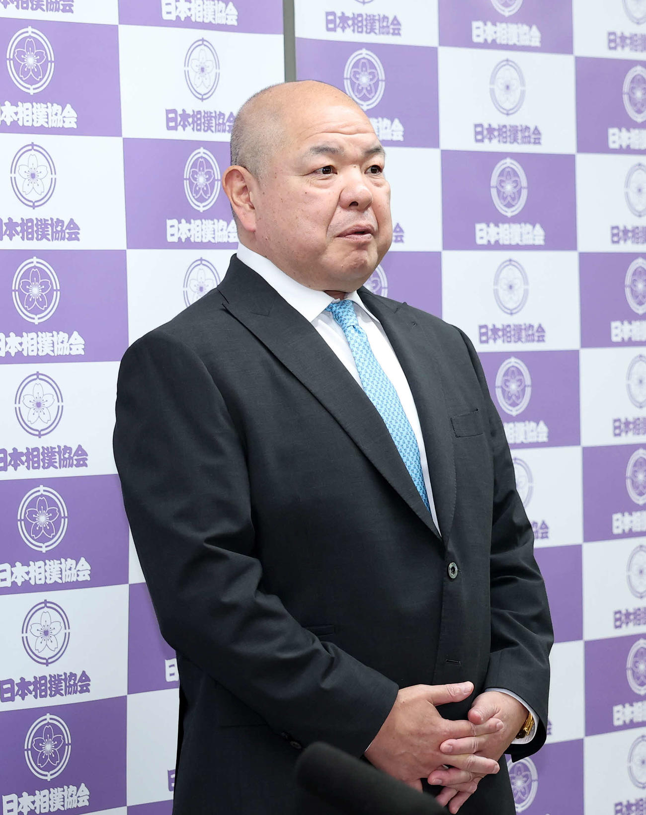 八角理事長＝25年5月