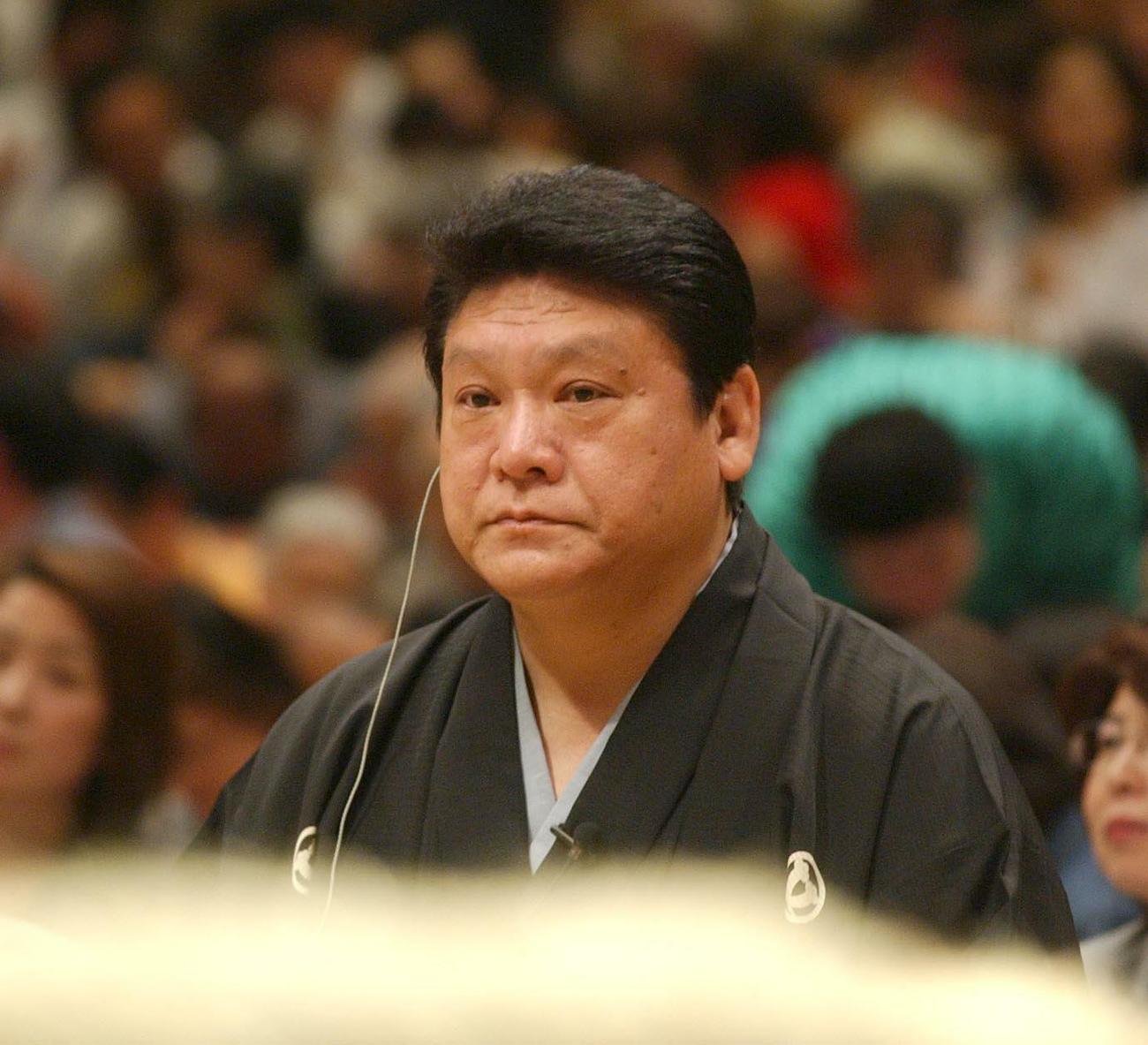 三保ヶ関親方（増位山）＝2004年5月14日