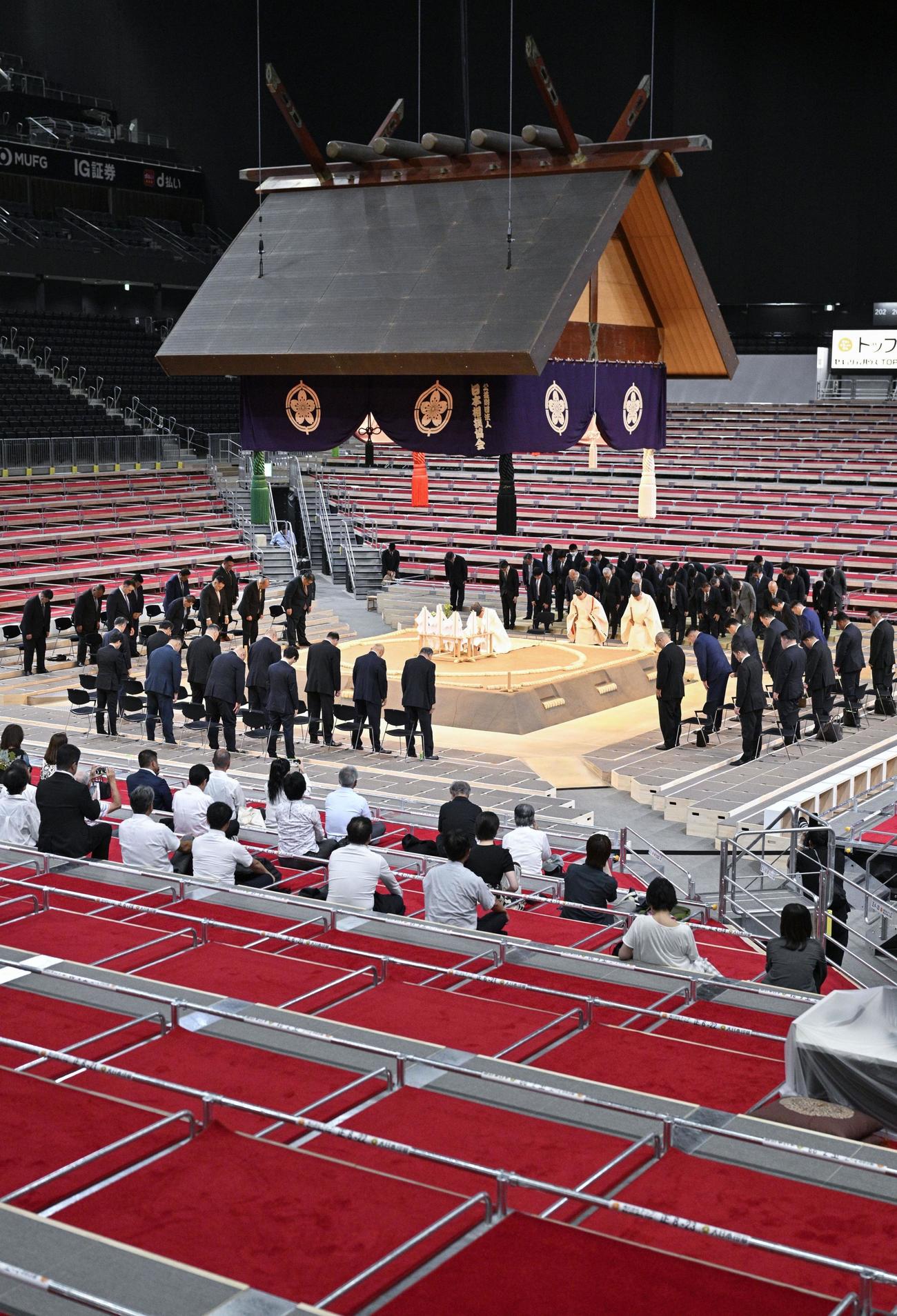 大相撲名古屋場所の土俵祭りが営まれたIGアリーナ（共同）