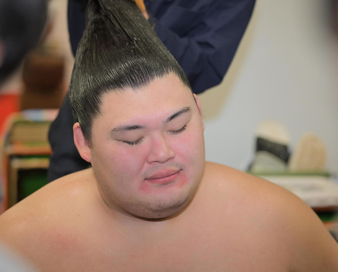 取材に応じる大の里（代表撮影）