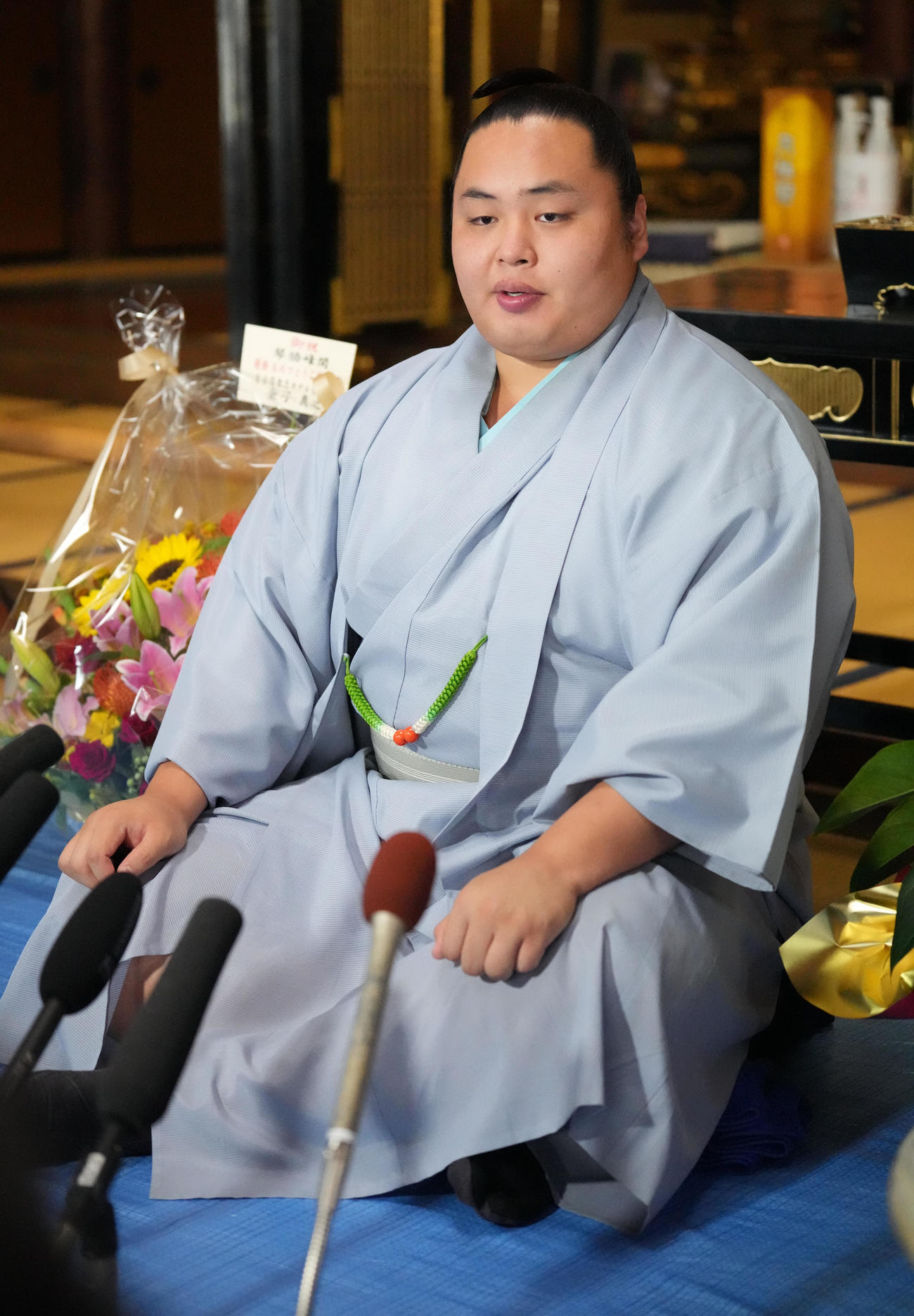 優勝一夜明け会見に臨む琴勝峰（撮影・小沢裕）