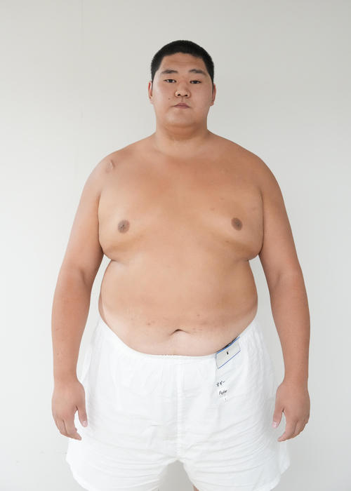 モンゴル出身の身長197cmオトゴンバト、現役最長身に「2mはいらない