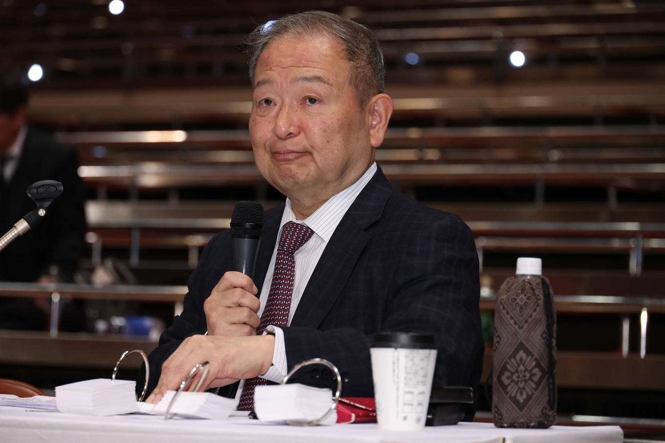 元NHKの吉田賢アナウンサー（2025年6月撮影）
