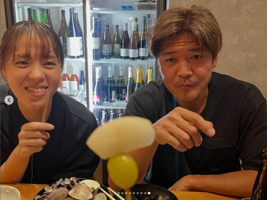 「そっちのさおり」が迫田さおりさんだったことが判明。右は大久保嘉人さん（豊ノ島のインスタグラムから）