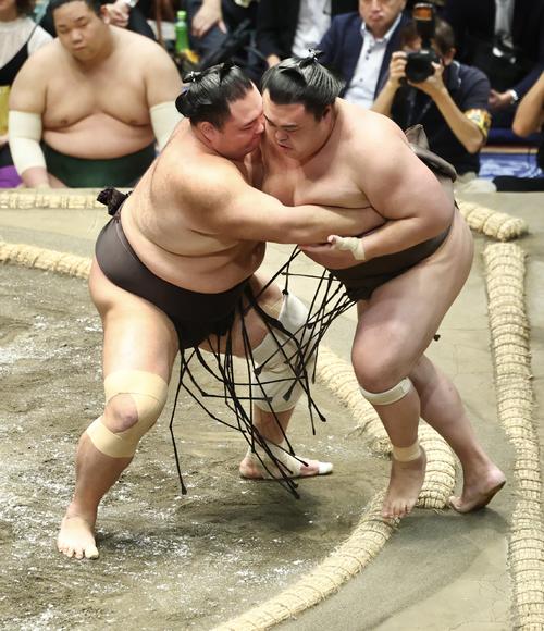 2桁白星王手の朝乃山「英乃海関の柔らかさ覚えていた」木瀬部屋での出