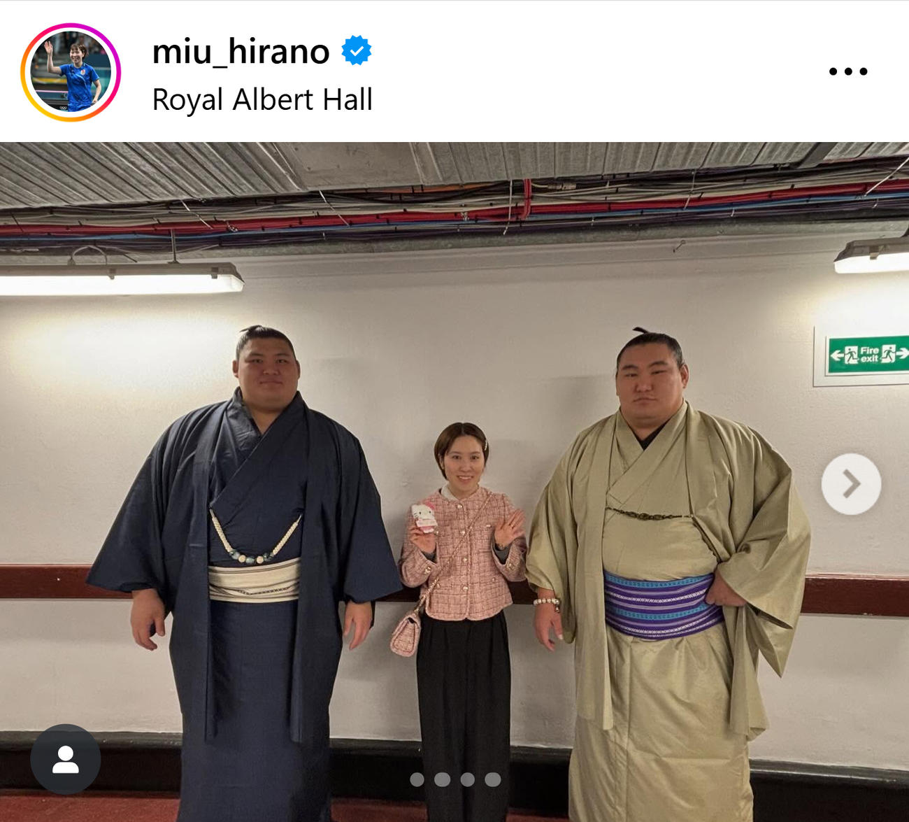 大の里＆豊昇龍に挟まれた平野美宇（平野美宇のインスタグラムから）