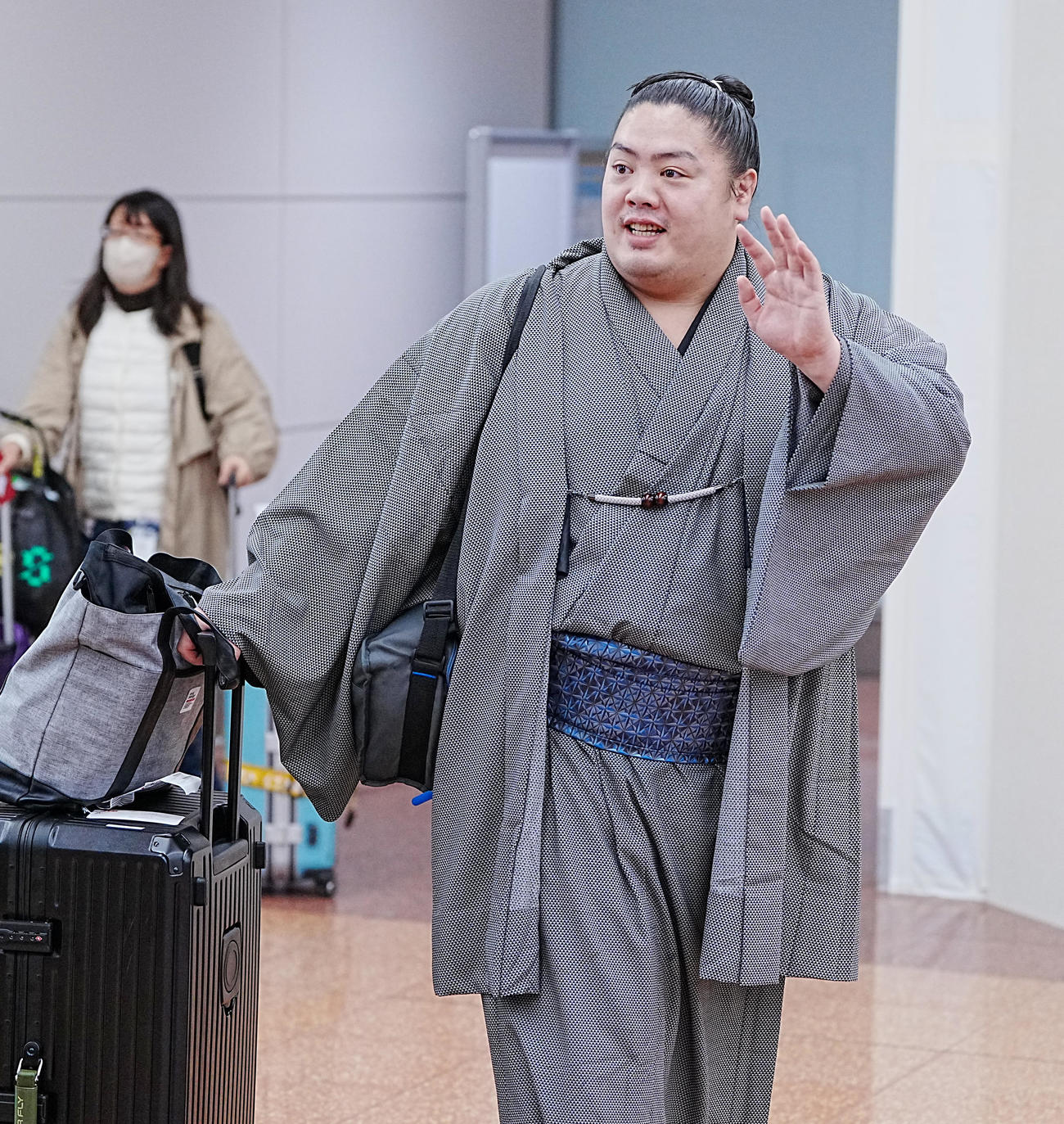 ロンドン公演から帰国した一山本（撮影・小沢裕）