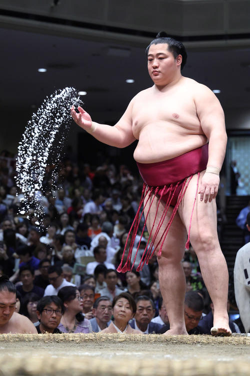 引退決断の遠藤の功績を同部屋の大栄翔が熱弁「遠藤関が入ってきて部屋