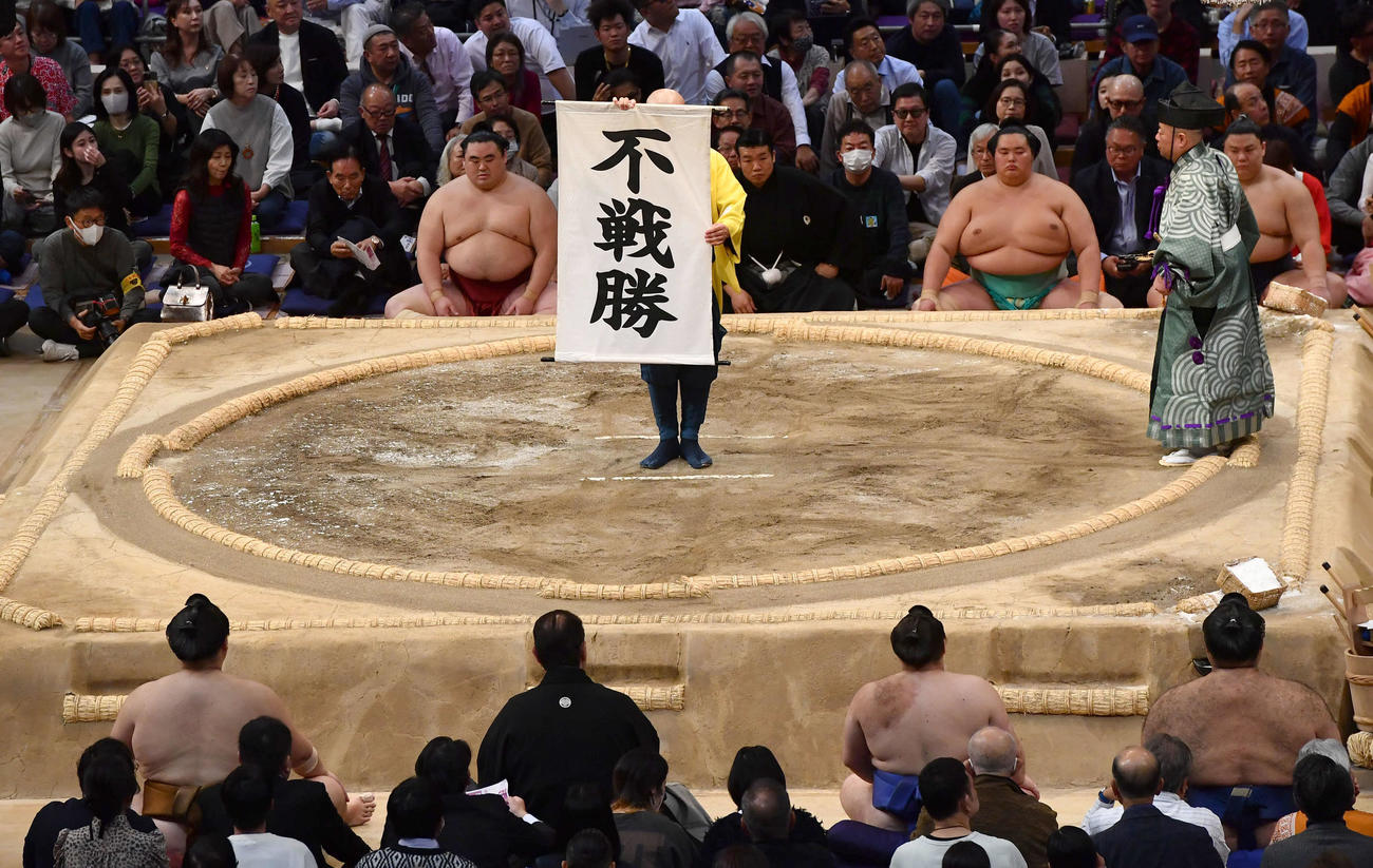 大の里が休場し豊昇龍の不戦勝となる（撮影・岩下翔太）