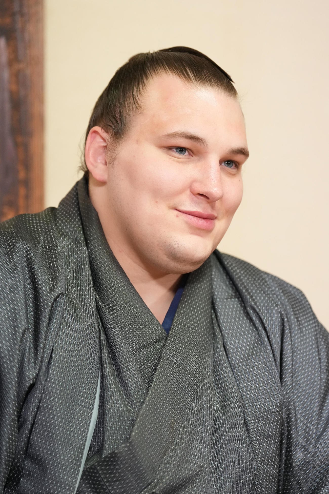 優勝一夜明け会見に臨む安青錦