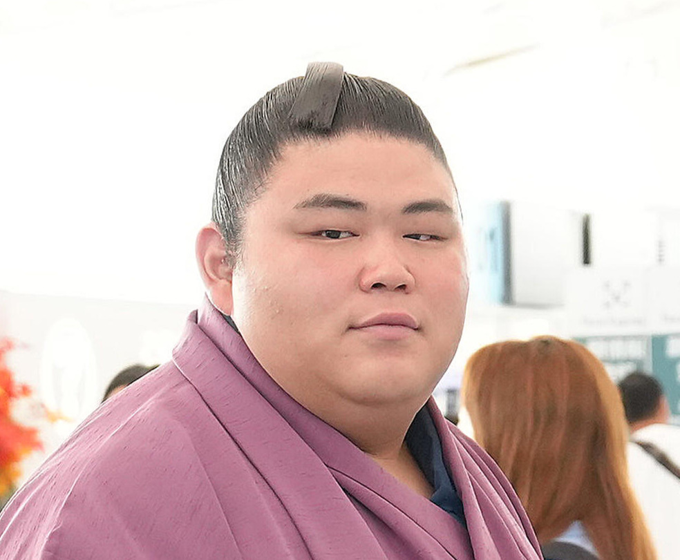 伯桜鵬から改名した伯乃富士（撮影・足立雅史）