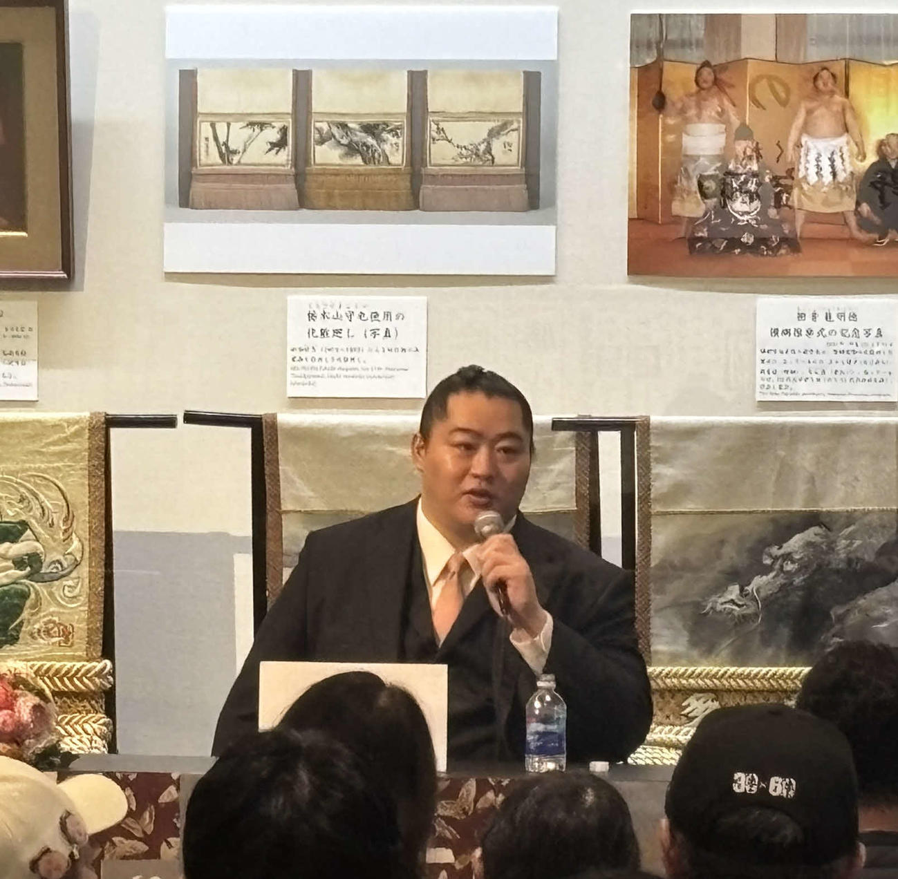 トークショーに参加した北陣親方（撮影・勝部晃多）