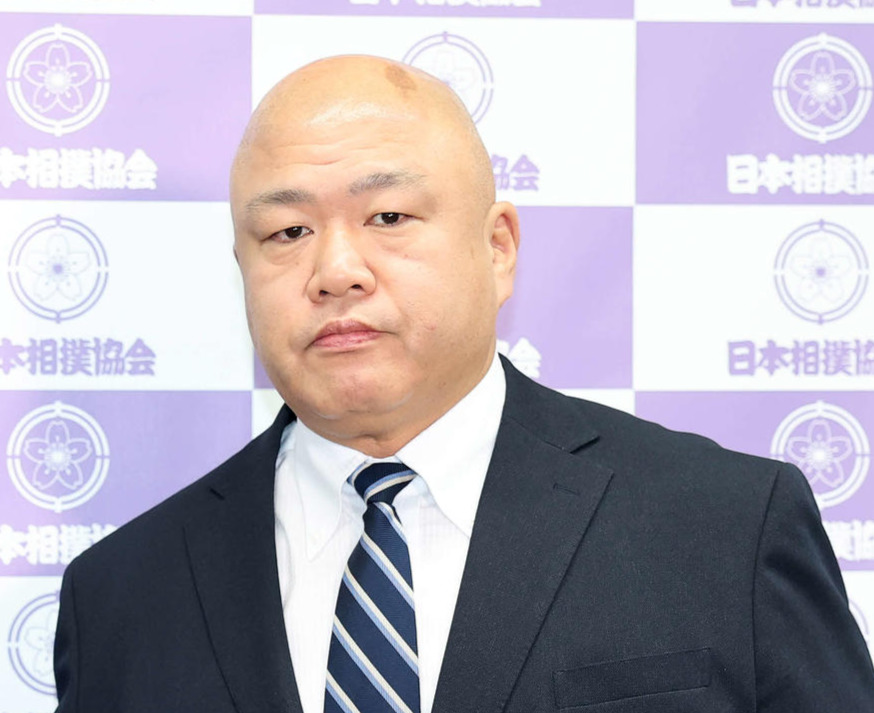 藤島親方（25年10月撮影）