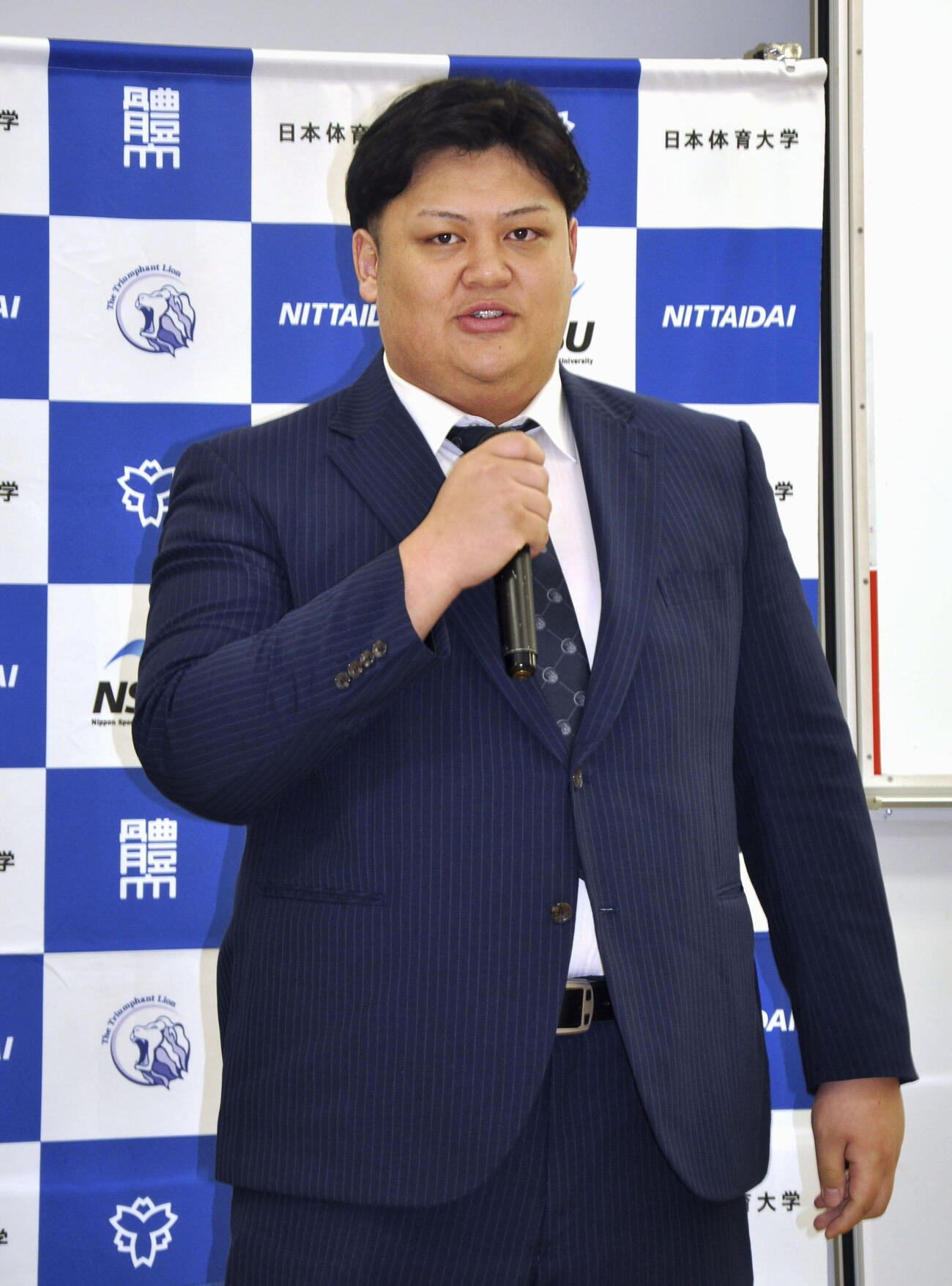 大相撲の雷部屋への入門を表明した日体大のリ・ビル・クリストファー（共同）