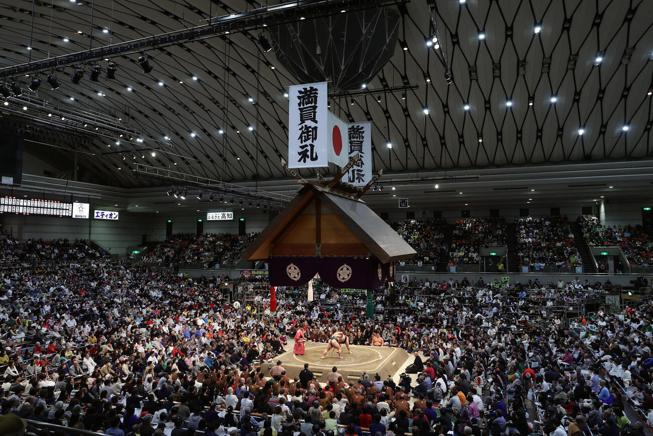 春場所が行われるエディオンアリーナ大阪（2025年撮影）