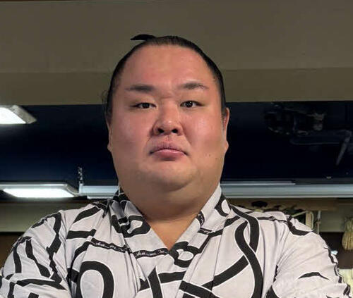 元幕内の友風、パパになっていたこと明かす「ケガをした時もずっと支えてくれました」