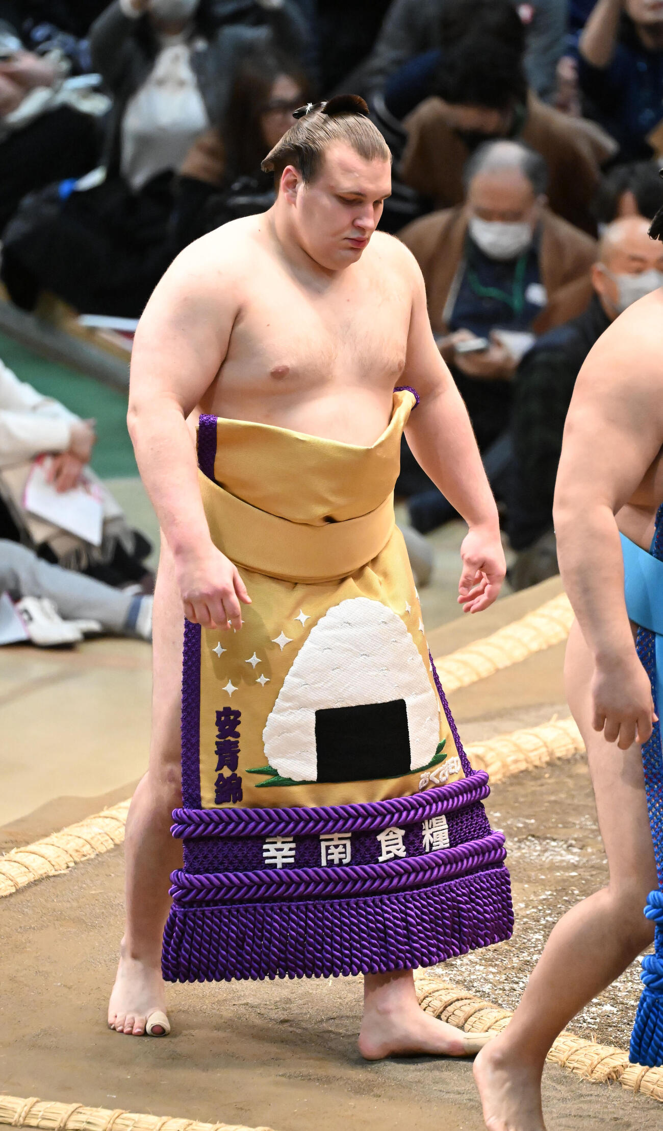 土俵入りを行った安青錦（撮影・和賀正仁）