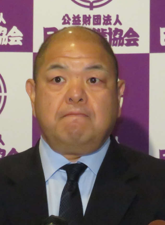 八角理事長