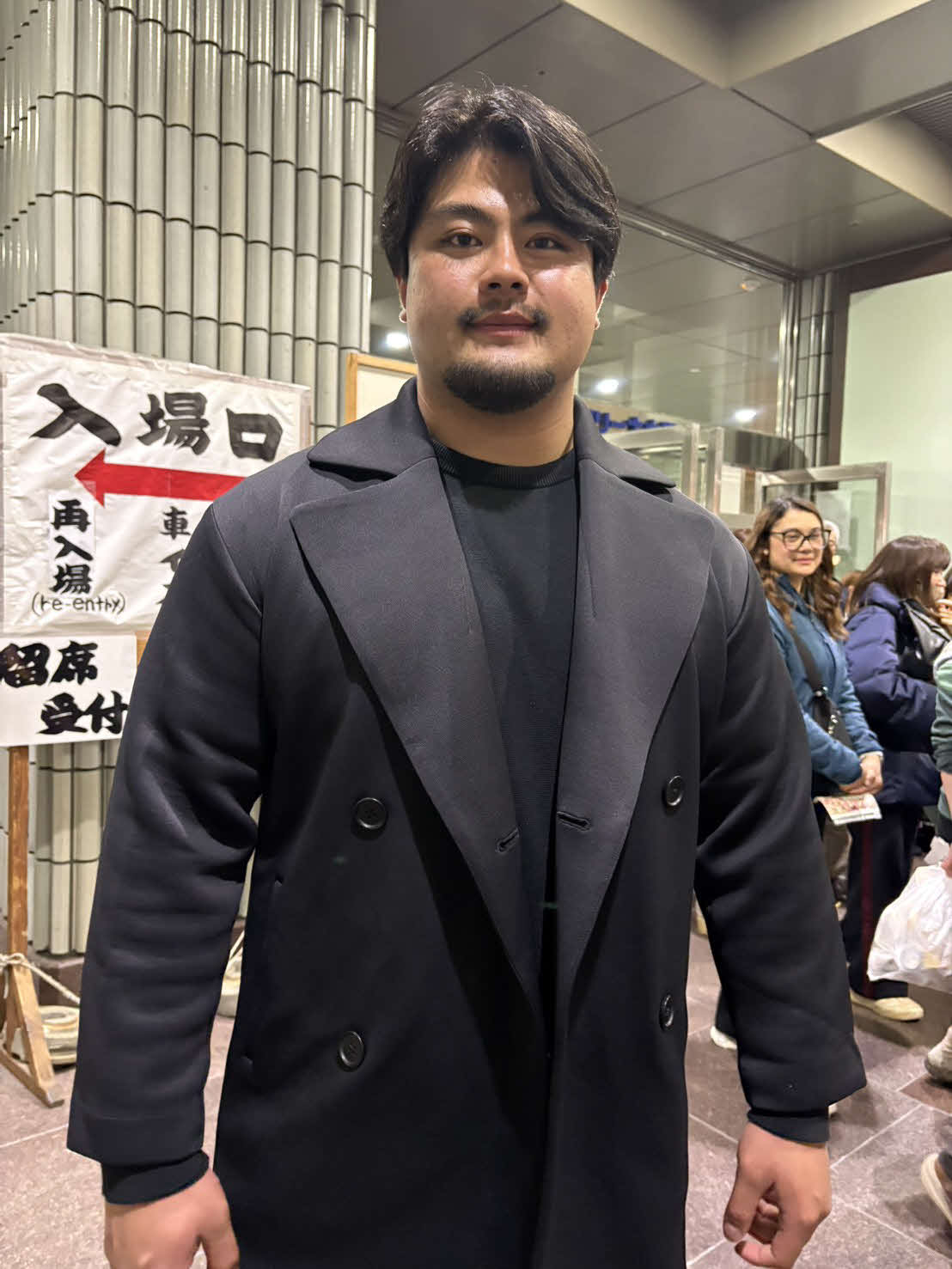 春場所観戦に訪れた花田秀虎さん