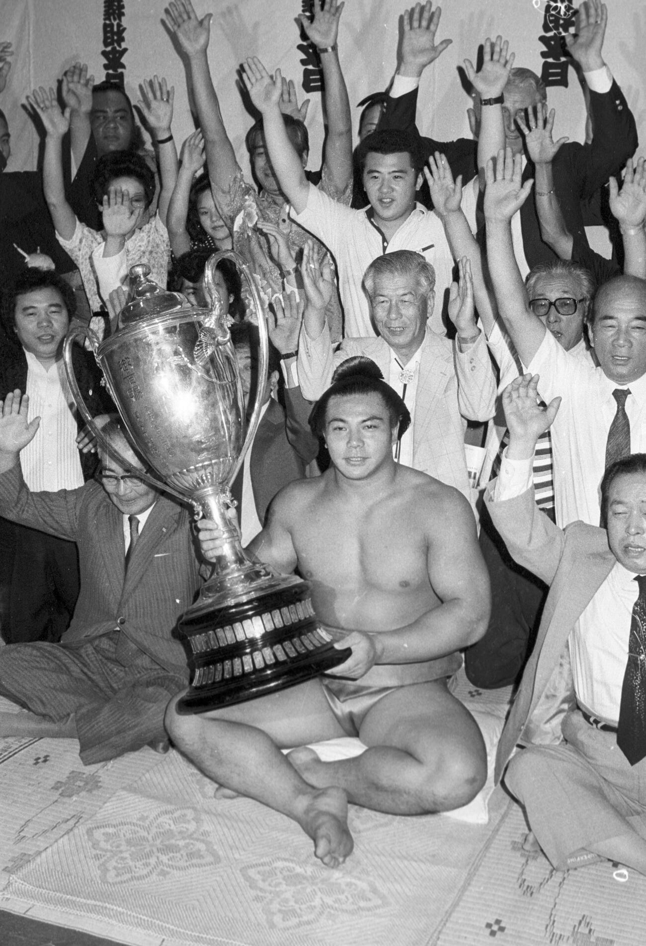 昭和57年名古屋場所で6度目の優勝を飾った千代の富士貢（1982年7月18日撮影）