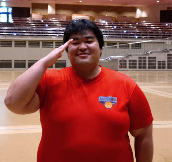 海上自衛隊をやめて力士を目指す宇座寿音（撮影・飯岡大暉）