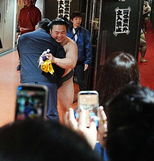 炎鵬に2度引退を勧めた元幕内石浦の間垣親方「人として本当にすごい