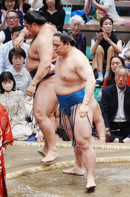 琴栄峰が初日からの無傷の５連勝　平幕でただ一人の勝ちっぱなしも「まだ５日目」