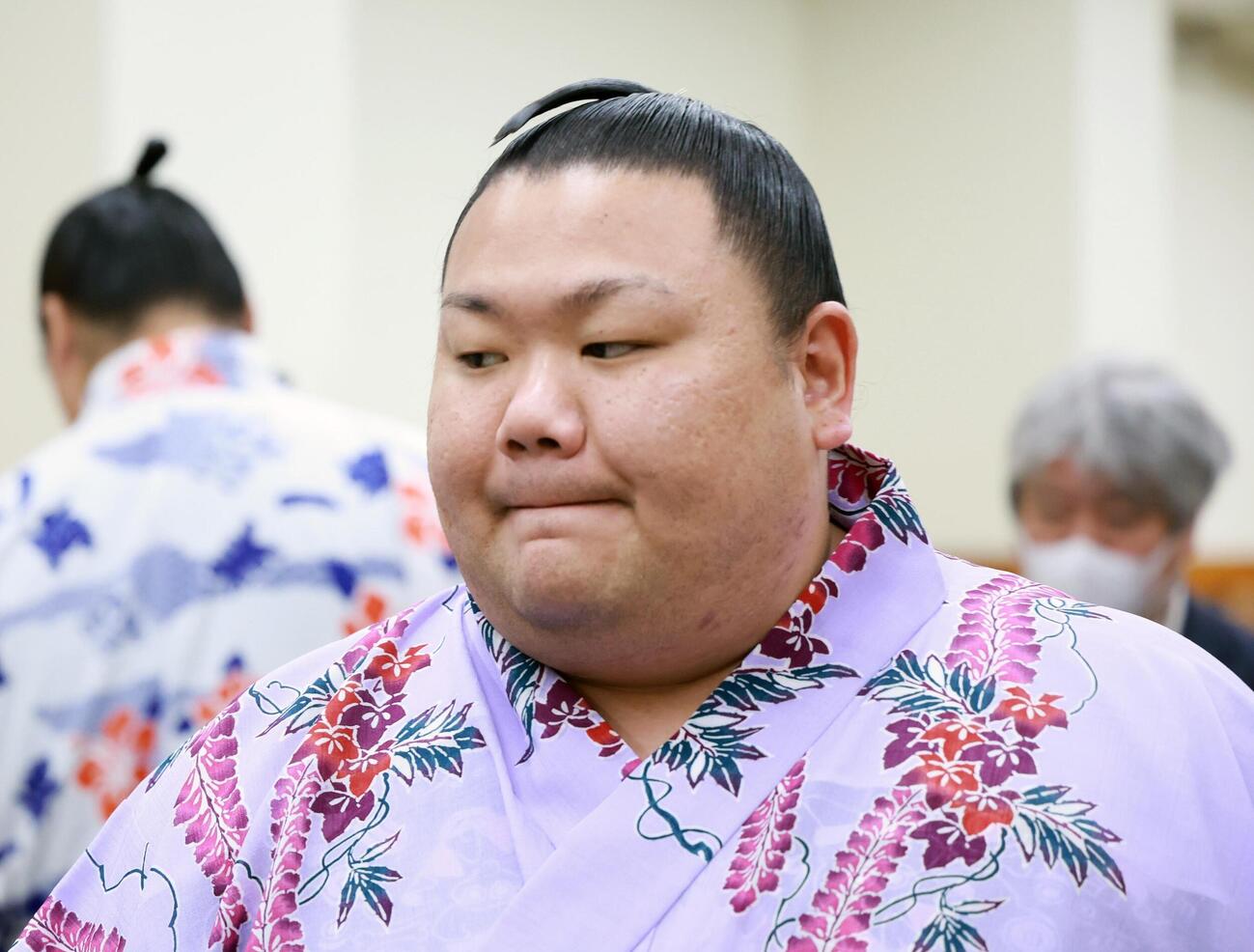 大相撲夏場所12日目　支度部屋を引き揚げる美ノ海