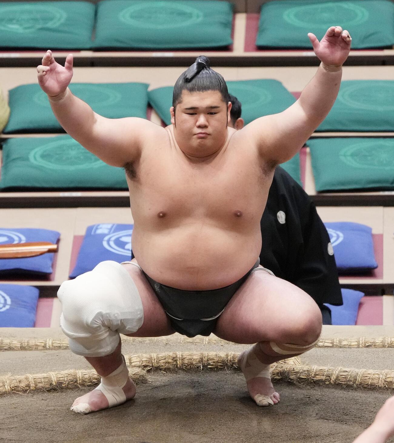 大相撲夏場所13日目　三段目優勝決定戦へ進んだ木竜皇（撮影・小沢裕）＝2026年5月22日
