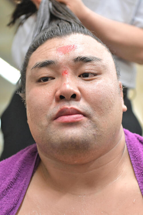 夏場所の優勝はどうやって決まる？　幕内から序ノ口までを全解説